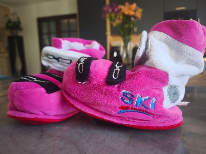 Chaussons type chaussures de ski / boots ski molletonnés - photo numéro 2