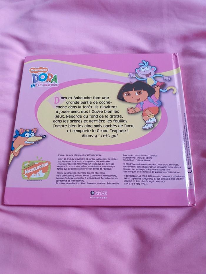 Dora joue a cache cache - photo numéro 2