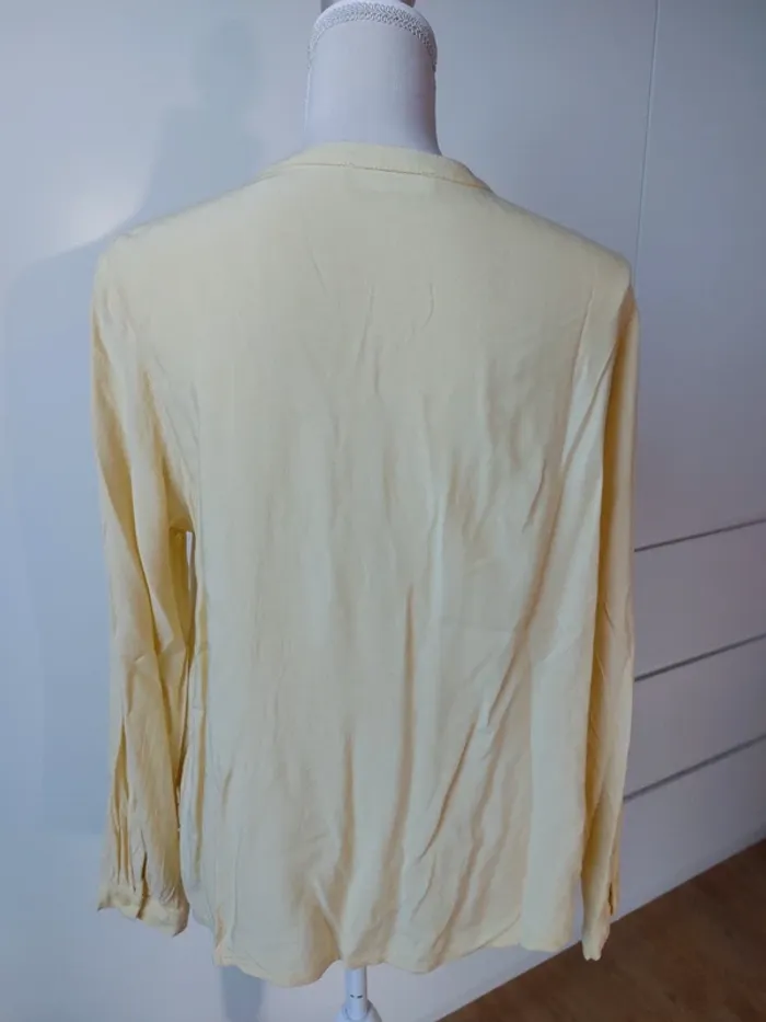 Blouse légère jaune pâle - photo numéro 5