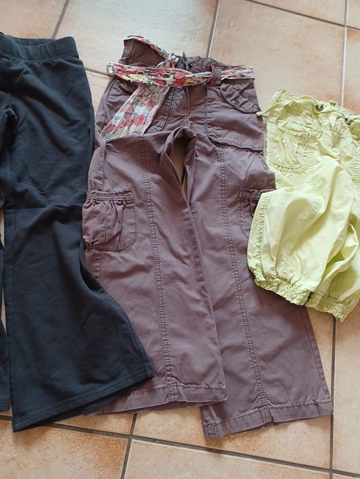 Lot pantalons et pantacourt 6 ans - photo numéro 3