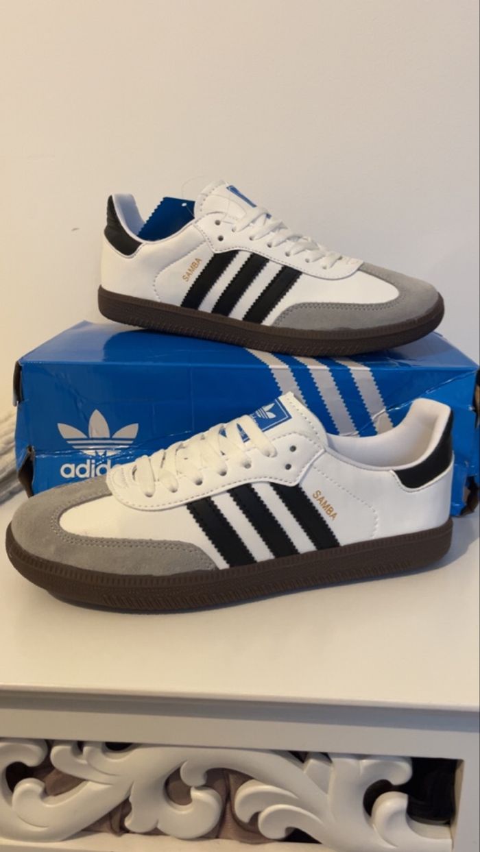 Adidas samba neuve taille 40 - photo numéro 2