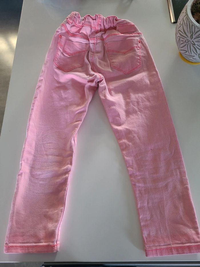 Pantalon rose, 9 ans - photo numéro 3