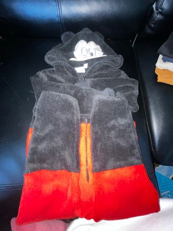 Combinaison Mickey