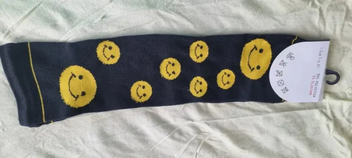 Guêtres motif smiley Neuves - photo numéro 3