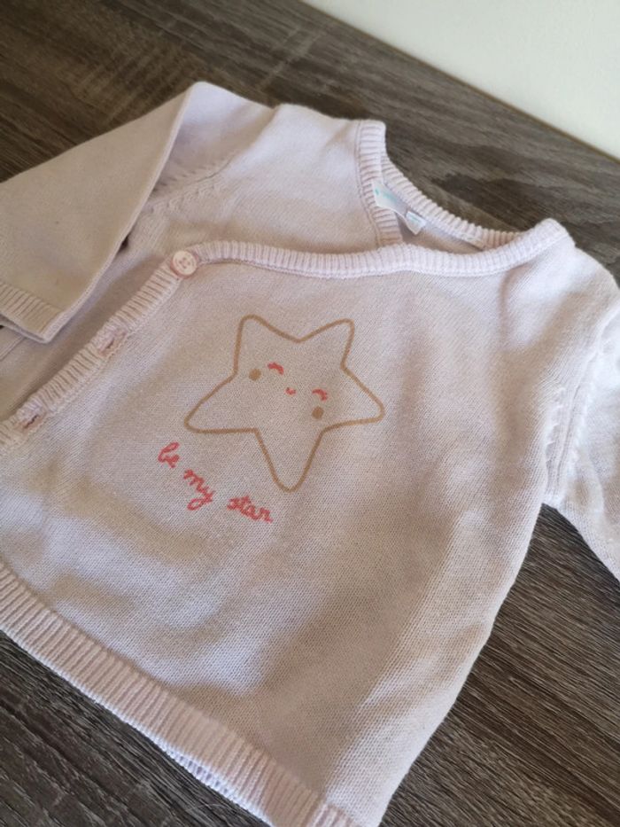 Gilet en rose pâle style cache cœur 1 mois tex - photo numéro 3