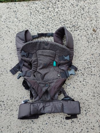 Porte bébé