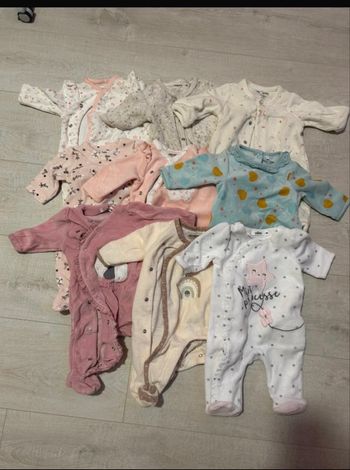 Lot de 9 pyjamas
