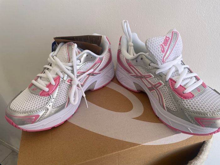 Chaussure Asics Femme - photo numéro 4