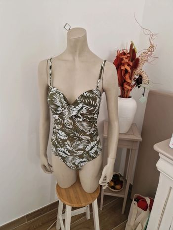 Maillot de bain  🩱 neuf.