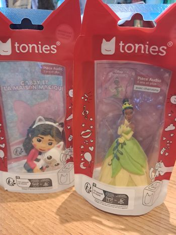 Lot de 2 tonies neuf en français