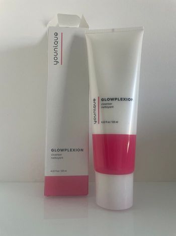 Nettoyant Glowplexion Younique