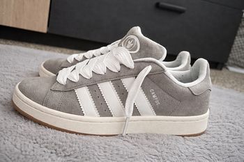 Baskets Adidas Campus grises