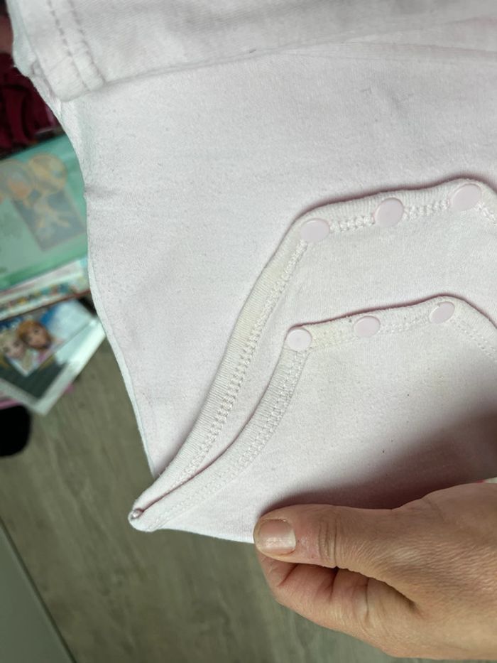 Lot de 2 body taille 18/24 mois - photo numéro 8