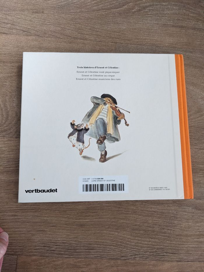 Livre 3 histoires d Ernest et Célestine - photo numéro 2
