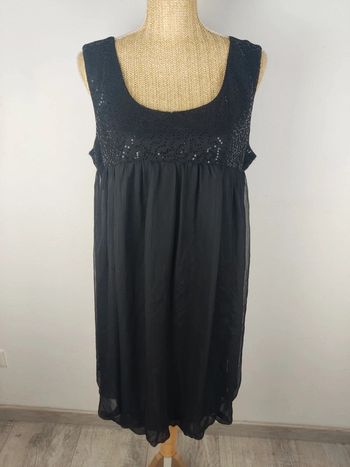 Robe mi-longue sans manches boule noire mousseline et strass taille 44 Jacqueline Riu