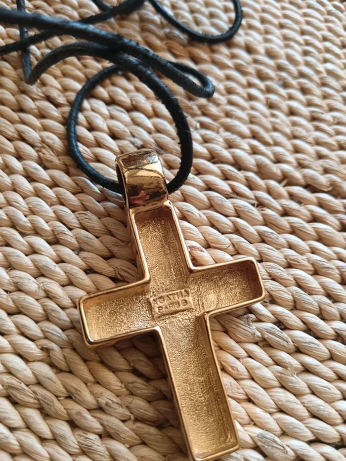 Agatha Paris | sautoir croix doré - photo numéro 7