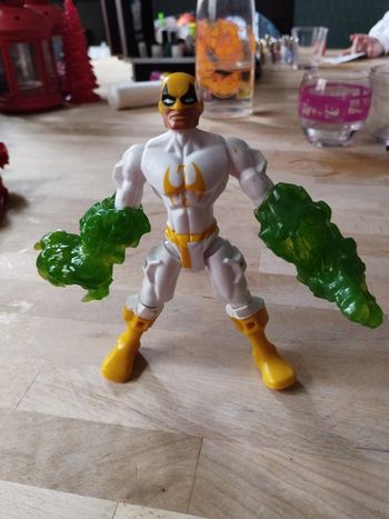 Héro Masher Iron fist Marvel Hasbro