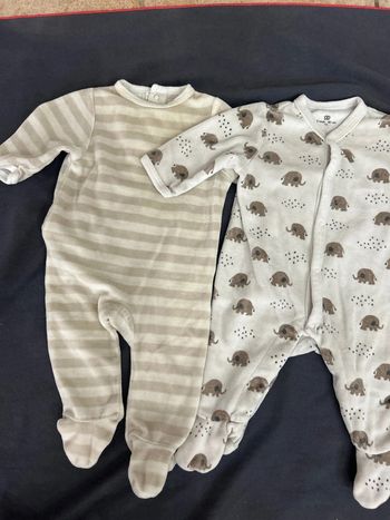 Lot de 2 pyjamas Vert baudet  en 3 mois