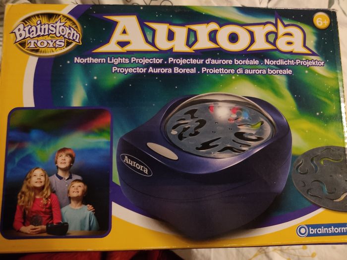 Aurora projecteur aurore boréale