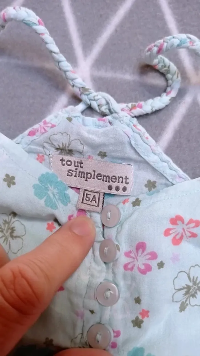 🦄Lot 3 articles, 5 ans - photo numéro 6