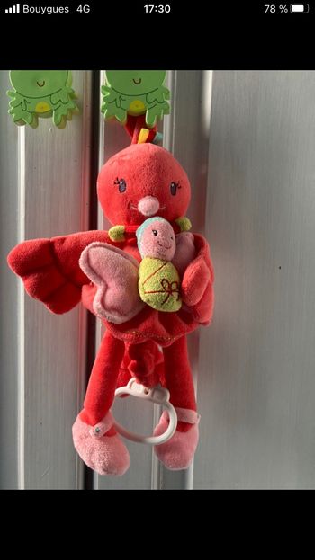 Peluche musicale 30 cm