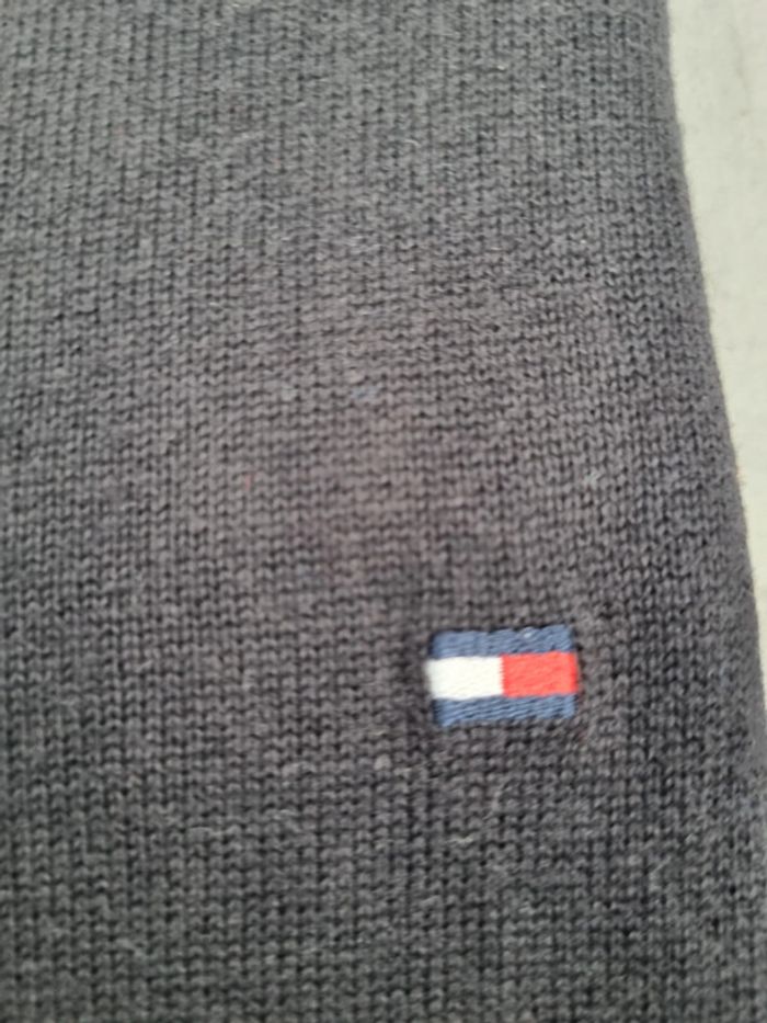 Pull col V Tommy Hilfiger noir Taille S - photo numéro 5