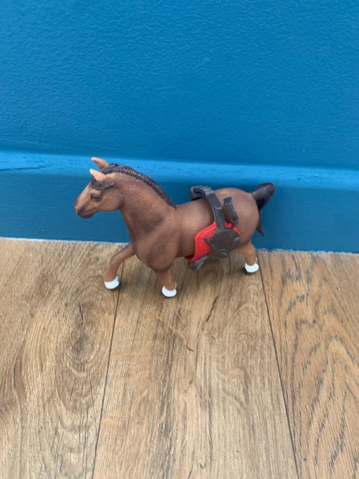cheval schleich