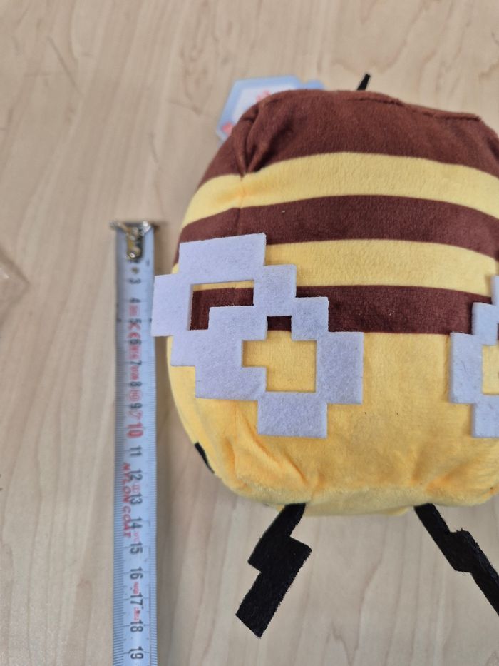 Petite peluche abeille Minecraft - photo numéro 8