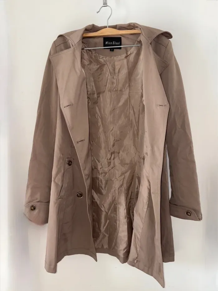 Trench femme taille 38 beige en très bon état - photo numéro 8