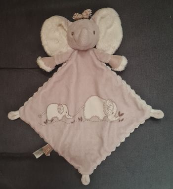 Doudou plat losange Éléphant Fiffan - Éléphants- Simba