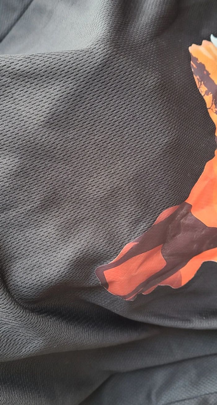 Tee shirt Kenya neuf - photo numéro 3