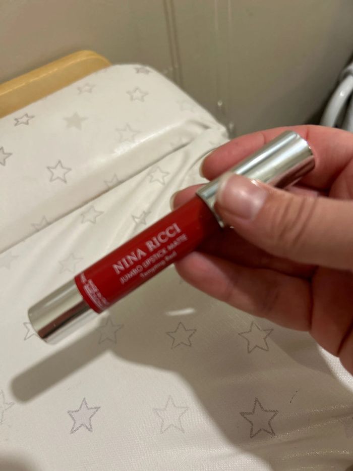 Rouge à lèvre 👄 - photo numéro 2