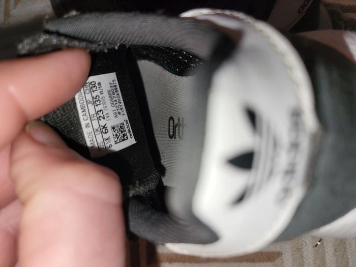 Basket adidas 23 - photo numéro 5