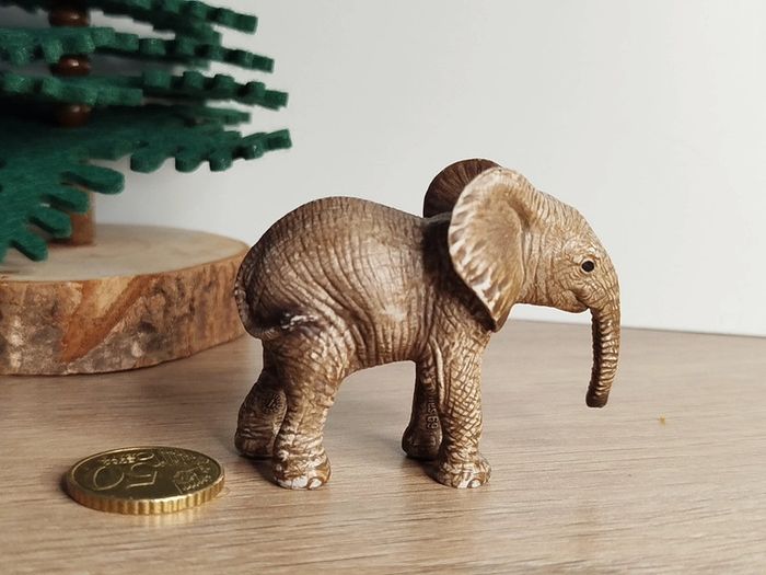 Figurine éléphanteau schleich Animal d'Afrique - photo numéro 2