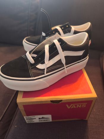 Vans enfant mixte NEUVE