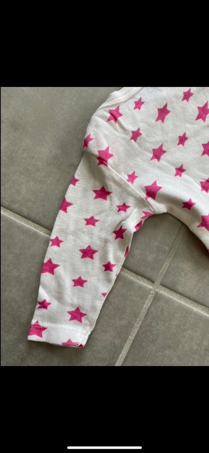 Body fille avec étoiles 3 mois - photo numéro 8