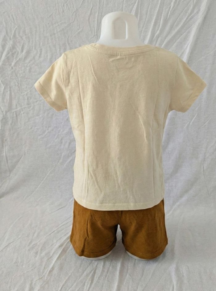 Ensemble été T-shirt "Hot Dog" + Short Camel - Kiabi - 5 ans (108-113 cm) - photo numéro 2
