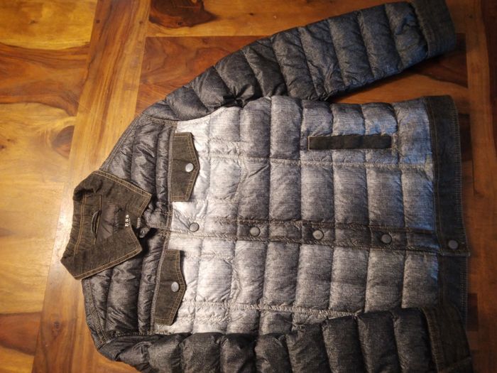 Blouson en doudoune guess