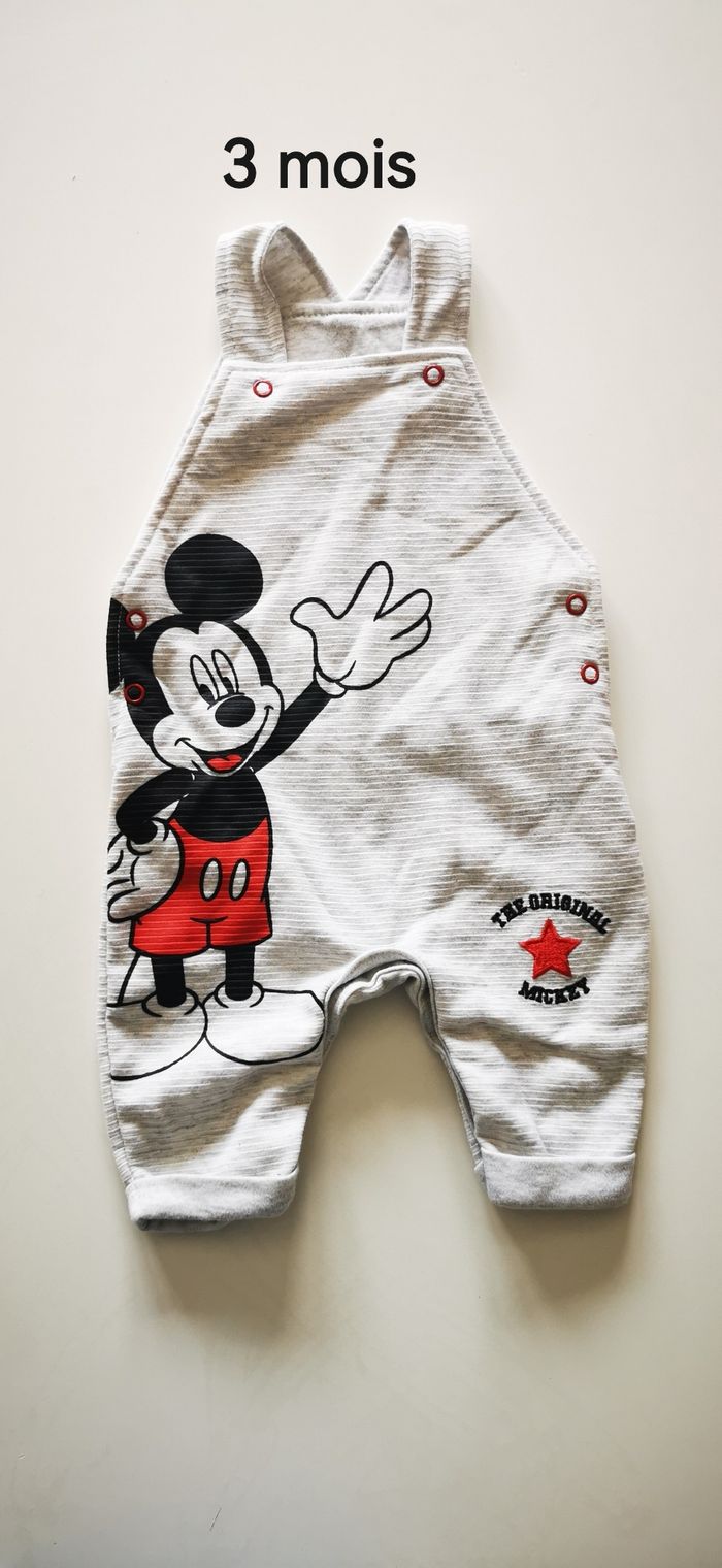 Combinaison Disney primark 3 mois