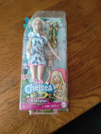 Barbie Chelsea the lost birthday neuve