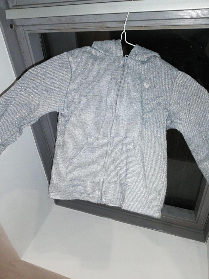 Gilet kiabi 36 mois - photo numéro 2
