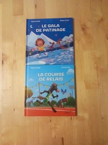 Lot de deux livres hachette