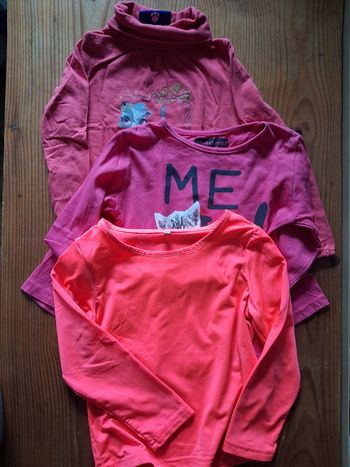 T.shirt fille - 3 ans - Différentes Marques