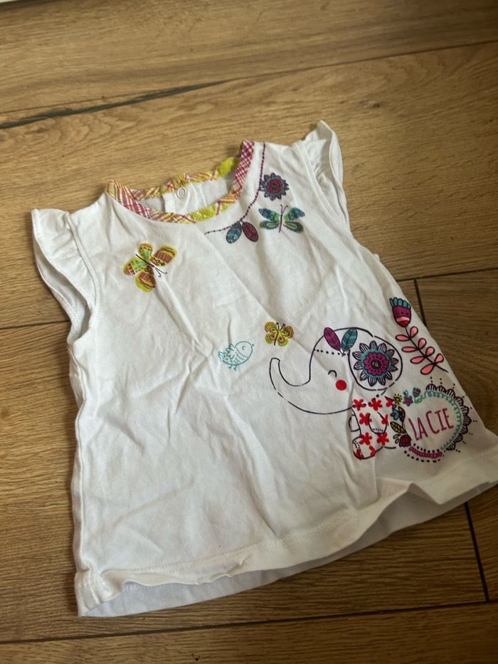 blouse + t-shirt - photo numéro 2