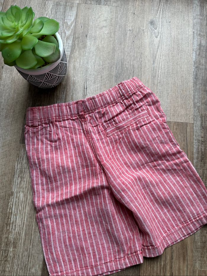 - Short Okaidi   - 5 ans  - Très Bon état - photo numéro 2