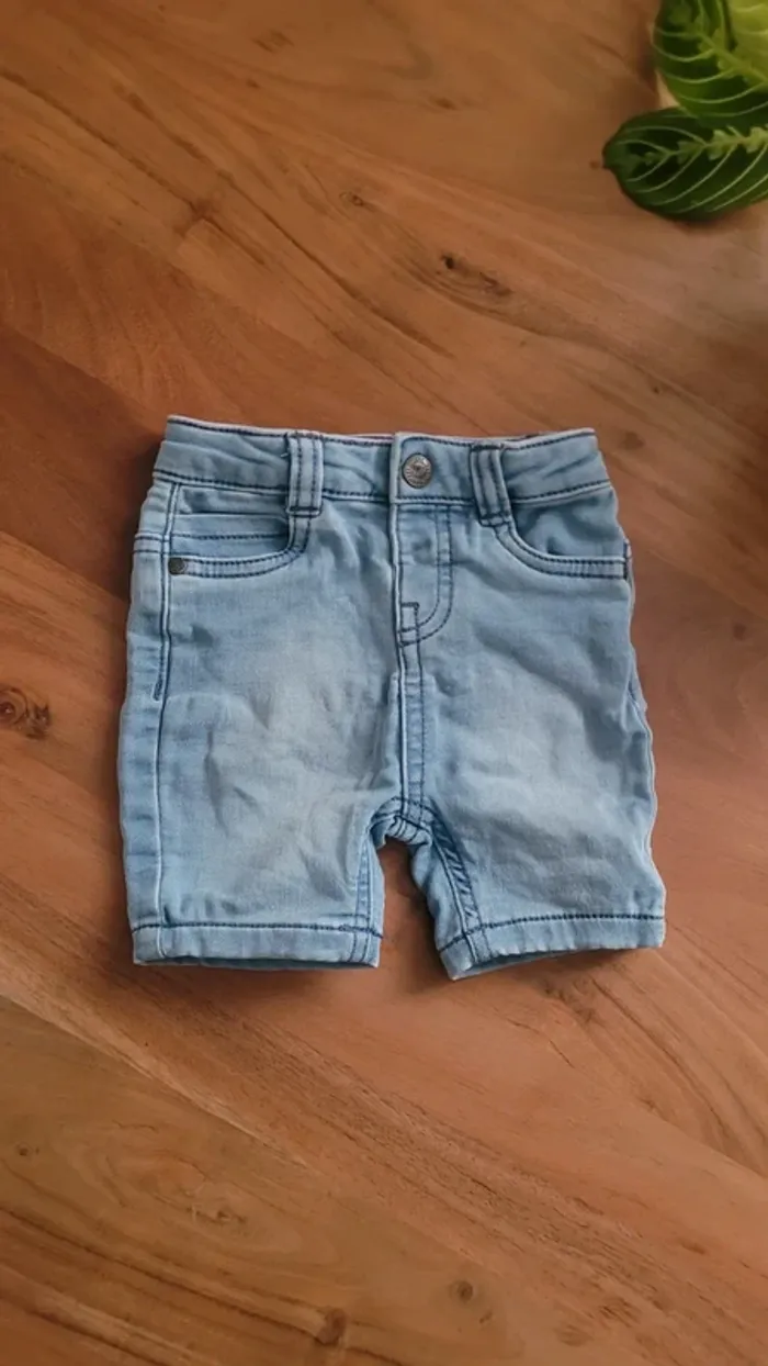 Short garçon 3 mois excellent état - photo numéro 6