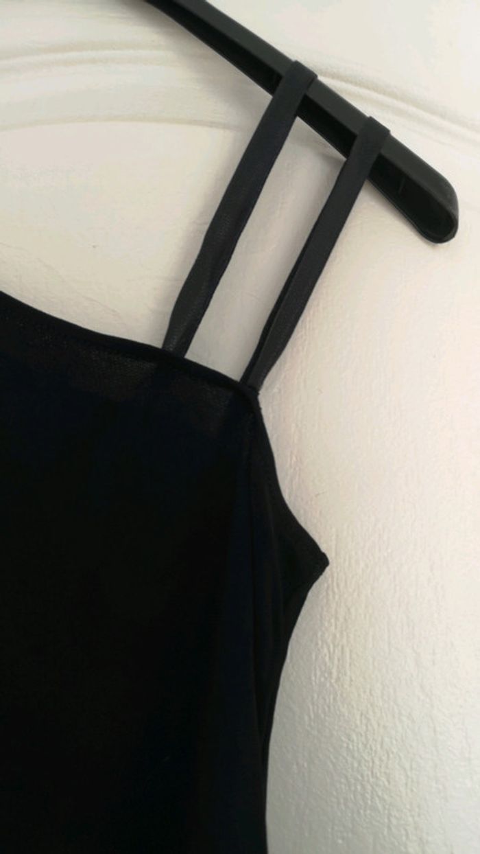 Robe noir - photo numéro 2