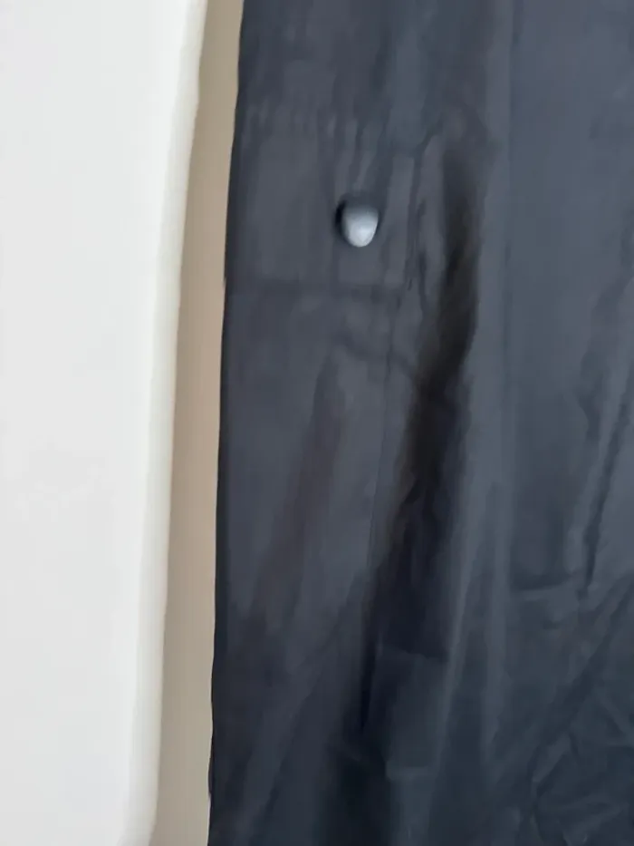 👗jupe Noir taille haute  - taille 36 - Pimkie collection - neuf avec étiquette - photo numéro 3