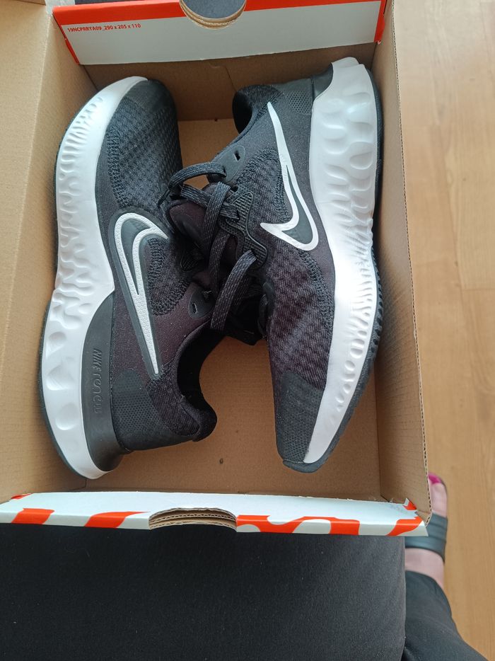 Baskets running garçon
