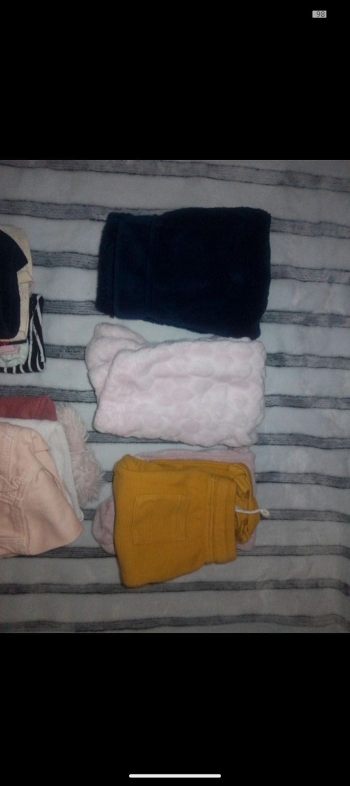 Lot fille 9 mois - photo numéro 3